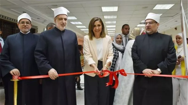 وزيري الثقافة والأوقاف ووكيل الأزهر يفتتحون معرض مسابقة مواهب وقدرات تحت شعار 