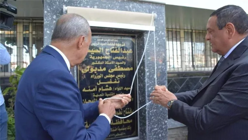 وزير التنمية المحلية ومحافظة القليوبية يتفقدان أعمال تطوير الديوان العام للمحافظة