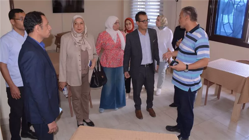 وفد المجلس القومى لحقوق الإنسان يتفقد عدد من المنشآت الصحية والخدمية
