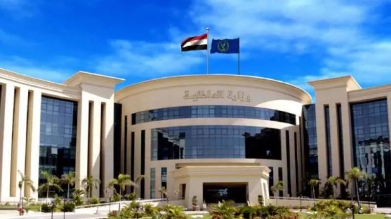 بالتعاون مع أمن دمياط.. كشف ملابسات وفاة سيدة في حادث تصادم بالطريق العام