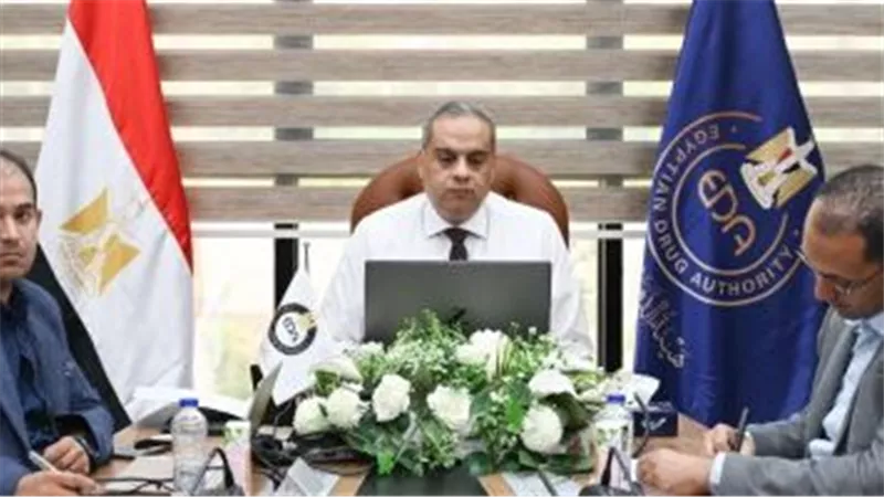 رئيس هيئة الدواء يجتمع افتراضيا مع مؤسسة الغذاء والدواء الأردنية لتعزيز التعاون