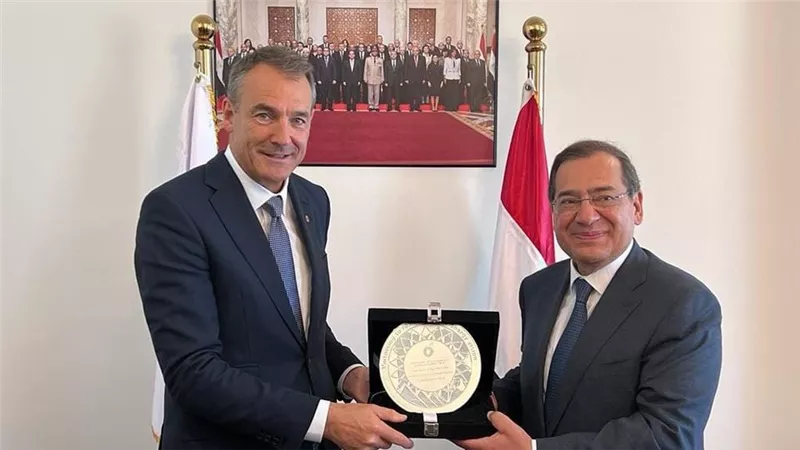 الملا: إعلان شركة 