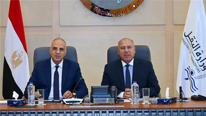 وزيرا الرى والنقل يناقشان موقف المشروعات والتنسيقات المشتركة بين الوزارتين