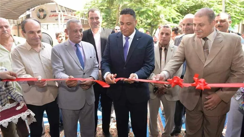 بالصور.. محافظ الدقهلية يفتتح معرض اهلا مدارس لتوفير المستلزمات المدرسية للطلاب بأسعار مخفضة