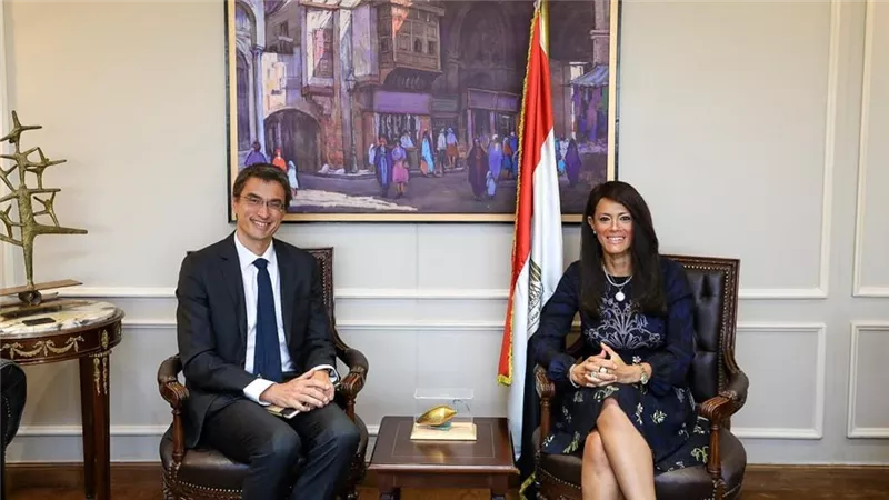  المشاط ومحافظ مصر لدى مجموعة البنك الدولي تلتقي المدير الإقليمي الجديد للبنك الدولي في مصر
