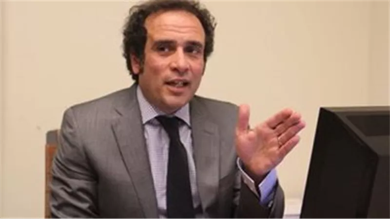 الحوار الوطنى.. عمرو حمزاوى يطالب بإعادة النظر فى الدعم المالى للأحزاب