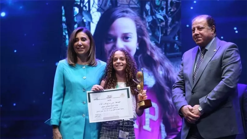 نيفين الكيلاني تكرم الفائزين بجائزة الدولة للمبدع الصغير  للأطفال والنشء