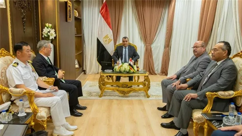 وزير الإنتاج الحربي يبحث مع السفير الكوري الجنوبي سبل تعزيز التعاون المشترك