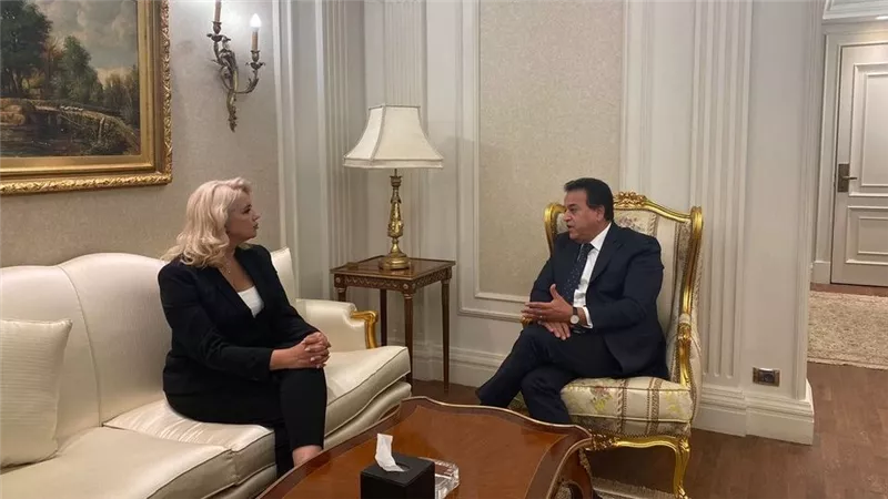 وزير الصحة يبحث التعاون بين مصر وصربيا في القطاع الصحي 