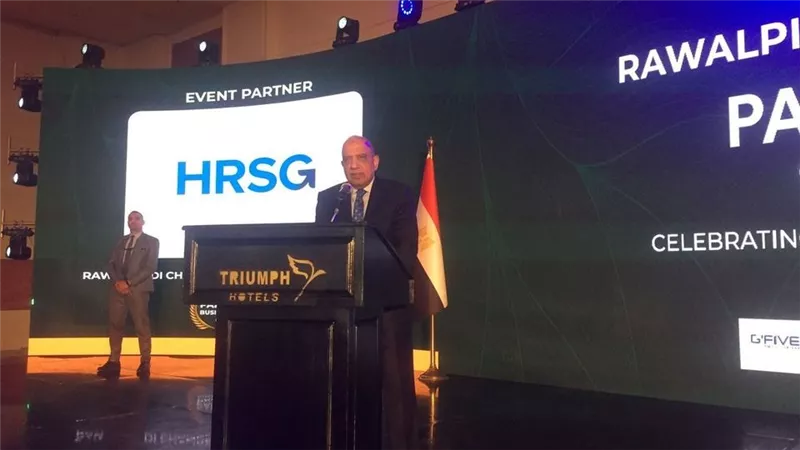 الدكتور محمود عصمت يفتتح مؤتمر فرص الأعمال بين مصر وباكستان 