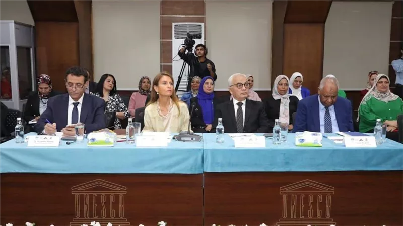 وزير التربية والتعليم يشهد فعاليات اليوم الدولي لمحو الأمية وتعليم الكبار