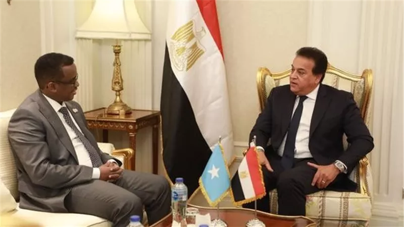 الدكتور خالد عبدالغفار يستقبل وزير العمل الصومالي لبحث التعاون المستقبلي في مجالات الصحة والسكان