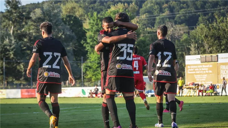 بعد رحيل تامر أبو العينين.. تعرف علي طبيب الأهلي الجديد