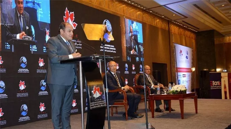 وزير التجارة والصناعة يستعرض جهود الوزارة للنهوض بقطاع الصناعة المصرية 