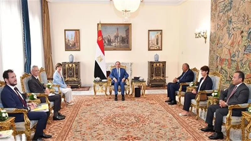 لتعزيز أطر التعاون الثنائي.. تفاصيل لقاء الرئيس السيسي مع وزيرة خارجية فرنسا