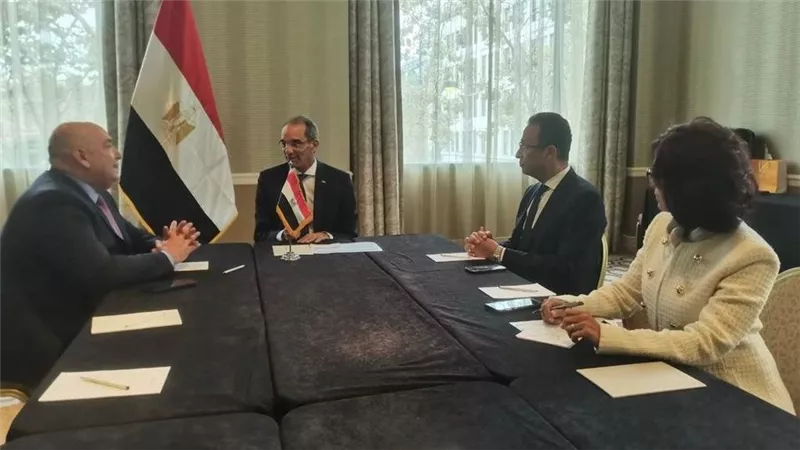  وزير الاتصالات يشهد توقيع اتفاقية تعاون مع شركة 