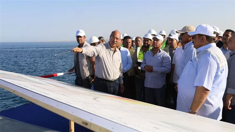 وزير النقل يتابع تقدم اعمال تنفيذ المحطة متعددة الأغراض بميناء سفاجا ضمن خطة تنفيذ ميناء سفاجا الكبير 
