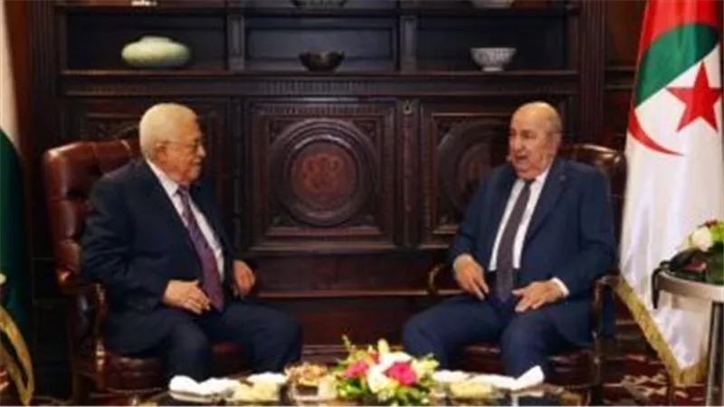 الرئيس الفلسطينى يجتمع مع نظيره الجزائرى فى نيويورك