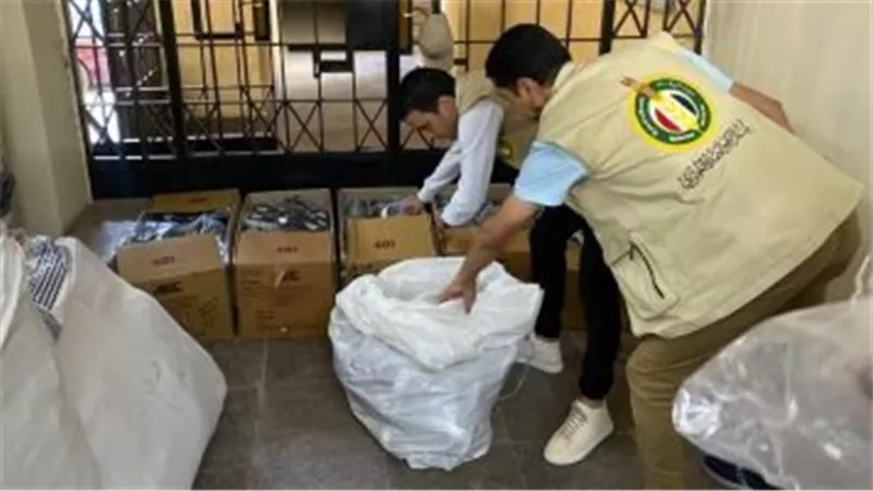 بيت الزكاة يبدأ توزيع 200 ألف شنطة مدرسية على الطلاب غير القادرين