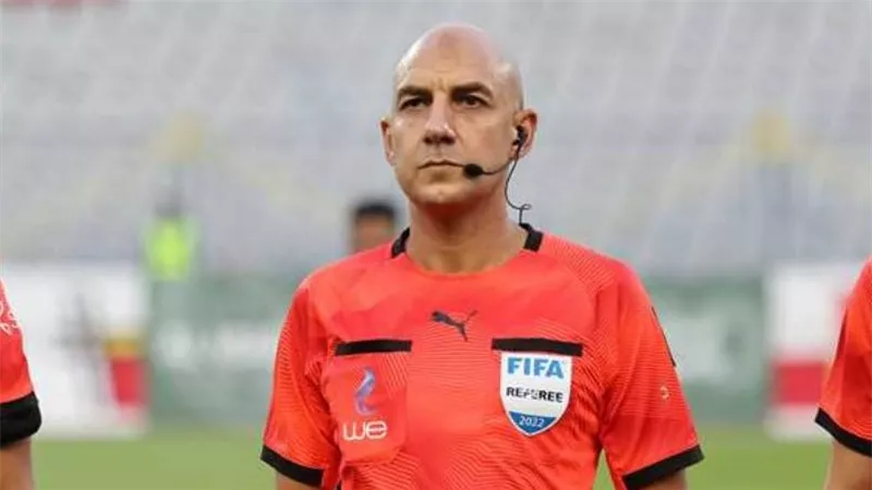 الدوري المصري.. محمد عادل حكمًا لمباراة الأهلي والمصري.. وطارق مجدي على الـVAR