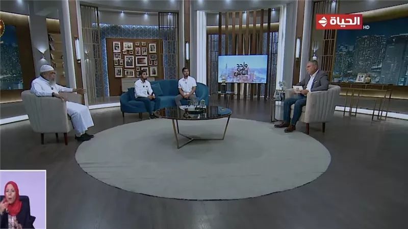 «عبدالكريم» يبهر مشاهدي واحد من الناس .. لا يسمع ولا يتكلم ولكن يقرأ القرآن بطريقة رائعة
