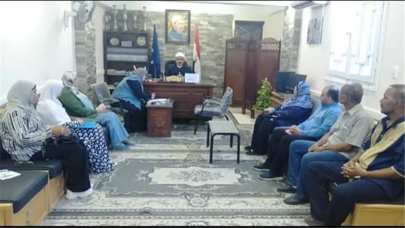 أزهر السويس يبحث سير اليوم الدراسي بالعام الدراسي الجديد