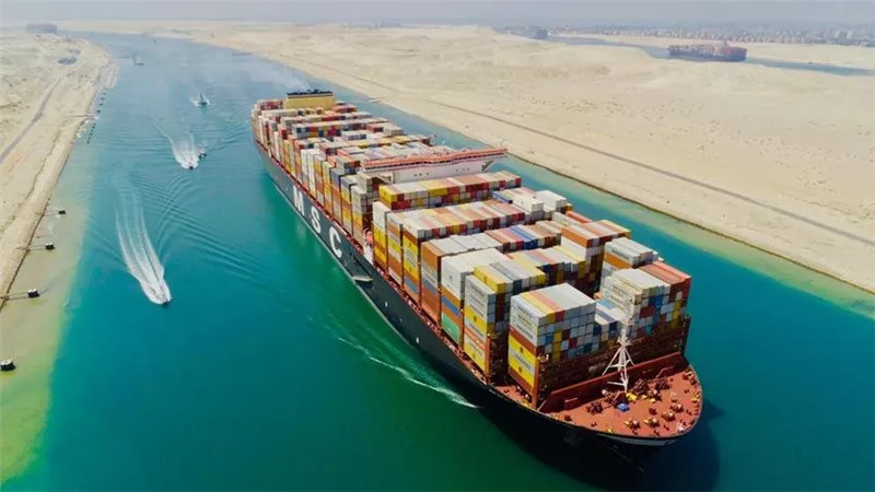 أسامة ربيع: قرار بناء قناة السويس الجديد صعب وتكلفتها عادت بعد 6 أشهر