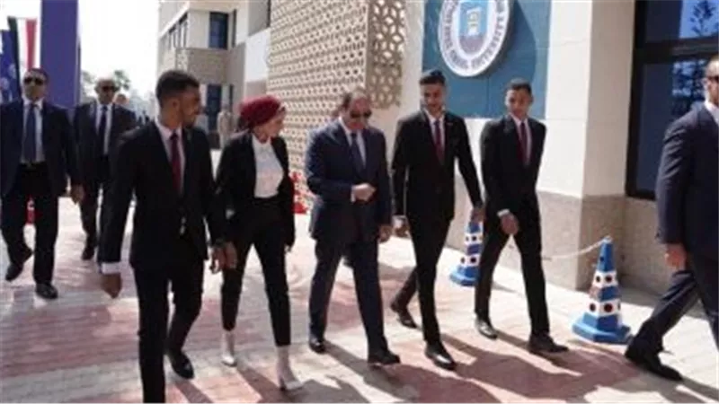 الرئيس السيسي يشهد فعاليات جلسة حكاية وطن بحضور رؤساء اتحادات طلاب الجامعات
