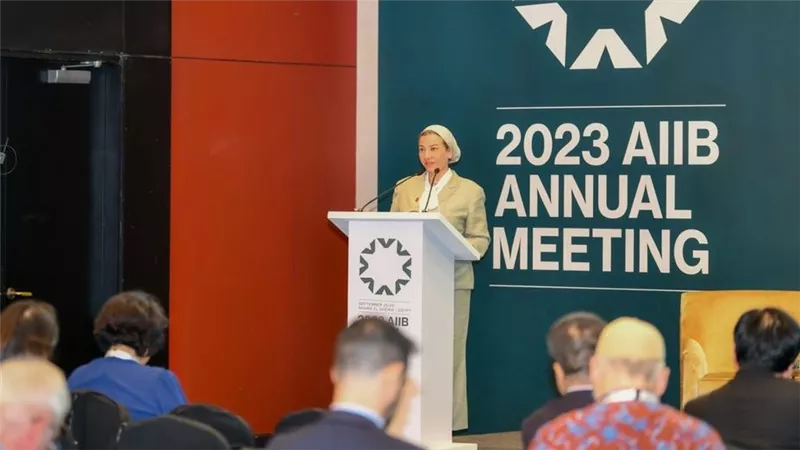وزيرة البيئة تستعرض أهمية دمج اعتبارات صون التنوع البيولوجي عند تمويل البنية التحتية