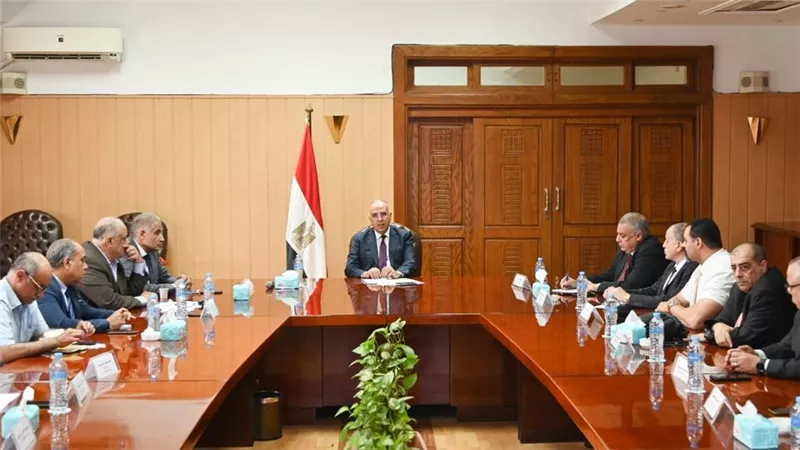  الدكتور سويلم يتابع موقف مشروع 