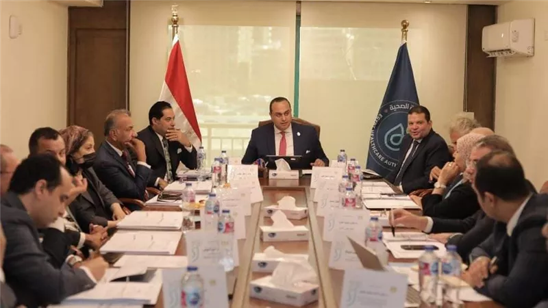 مجلس إدارة الرعاية الصحية يوجه التهنئة لوزير الصحة والسكان على نجاح النسخة الأولى من المؤتمر العالمي