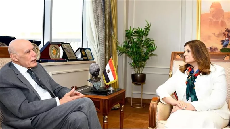 السفيرة سها جندي تلتقي الدكتور هاني الكاتب مستشار رئيس الجمهورية للشئون الزراعية