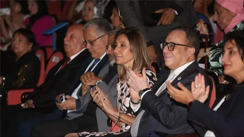 وزيرتا الثقافة والتضامن تشهدان افتتاح الملتقى الدولي لفنون ذوي القدرات الخاصة  
