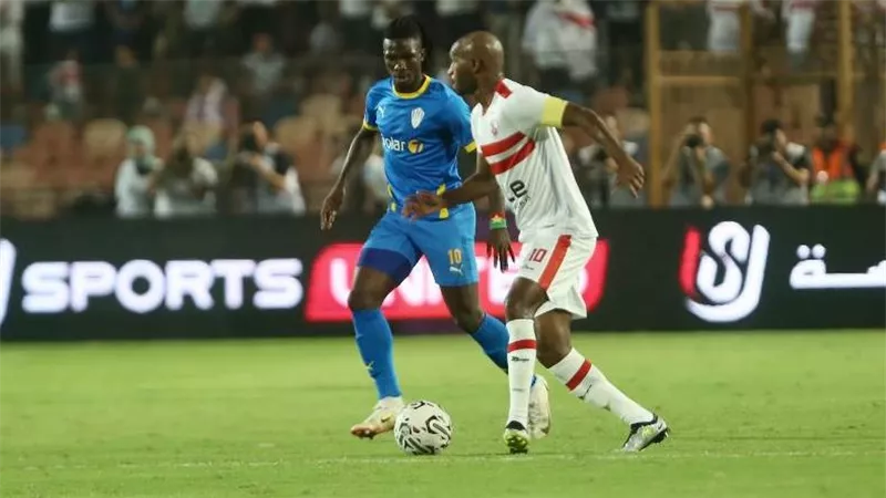أرتا سولار يعقد آمال الزمالك بهدف في الشوط الأول بـ الكونفدرالية
