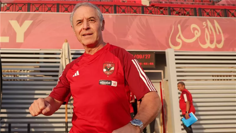 قبل مباراة إنبي.. كولر يمنح لاعبي الأهلي راحة من التدريبات اليوم