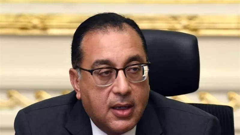 رئيس الوزراء يهنئ الرئيس السيسي بالذكرى الخمسين لنصر أكتوبر المجيد