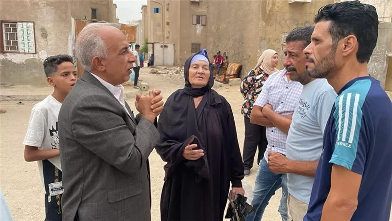 محافظ السويس يقررتطوير منطقة الإيمان كأول منطقة بالمرحلة الثانية