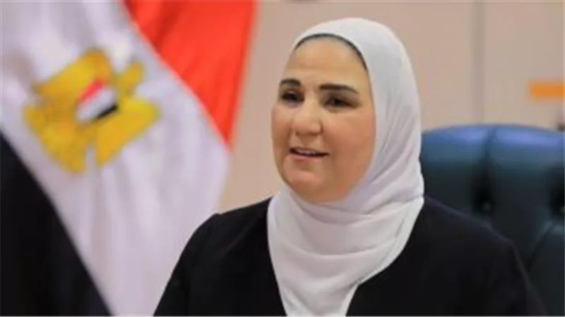 وزيرة التضامن صرف مساعدات إعاشة عاجلة للمتضررين من موجة الطقس السيئ بمطروح