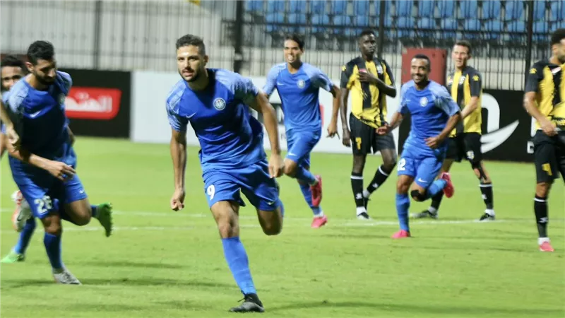 سموحة يهزم المقاولون العرب بثنائية يعتلي صدارة الدوري المصري