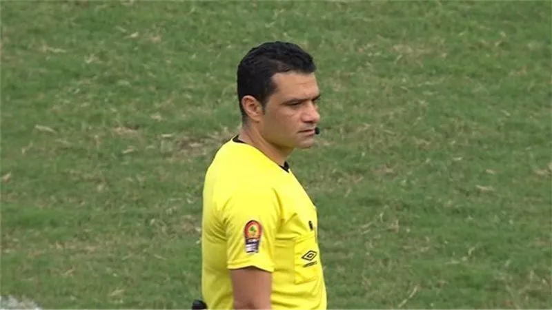 عمرو الشناوي علي VAR.. محمود البنا حكما لمباراة الأهلي والإسماعيلي في الدوري