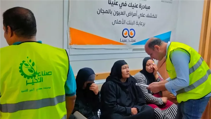 محافظ الغربية يتابع المرحلة الثانية من قافلة صناع الخير للعيون بشبراملس