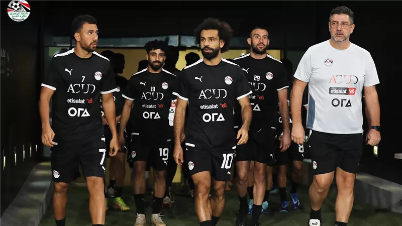 عودة زيزو.. محمد صلاح يقود تشكيل منتخب مصر لمواجهة الجزائر ودياً