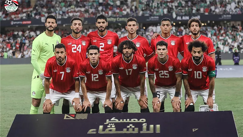 وصول بعثة منتخب مصر إلى القاهرة بعد خوض وديتي زامبيا والجزائر