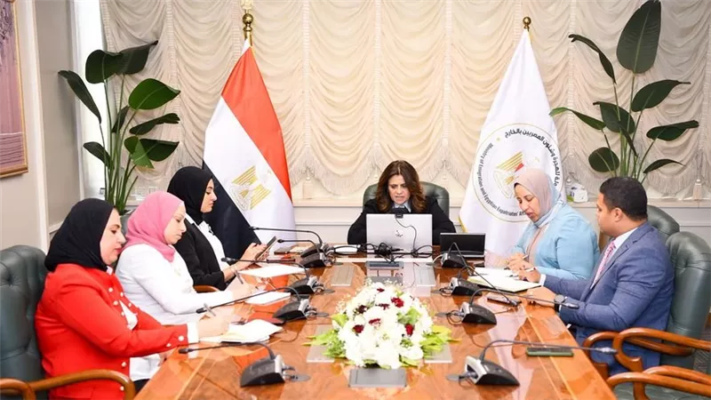 سها جندي تشيد بدور سفراء المركز في التعاون لإنقاذ أبنائنا الدارسين في أوقات النزاعات والكوارث الطبيعية 
