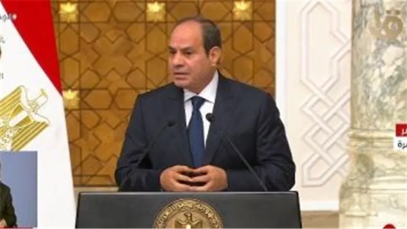 يديعوت أحرونوت تبرز رفض الرئيس السيسى تهجير الفلسطينيين إلى سيناء