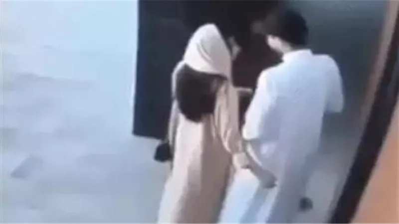 عقوبة تحرش البنت بالولد.. هذا ما ينتظر الفتيات 
