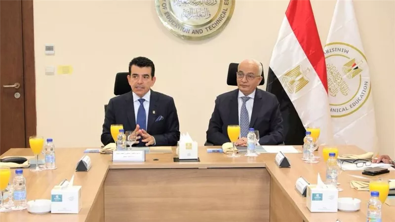 وزير التربية والتعليم يستقبل مدير عام منظمة 