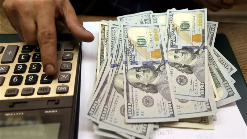 تجديد حبس متهم بتجارة العملة وبحوزته 16500 دولار أمريكي