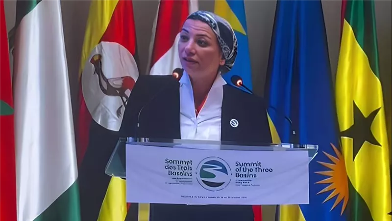 وزيرة البيئة تلقى كلمة مصر بصفتها رئيس مؤتمر المناخ cop27 فى قمة 