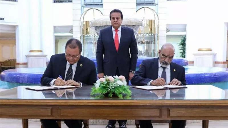 وزير الصحة يشهد توقيع عدد من بروتوكولات التعاون بين الوزارة والهيئة العامة للاعتماد والرقابة الصحية